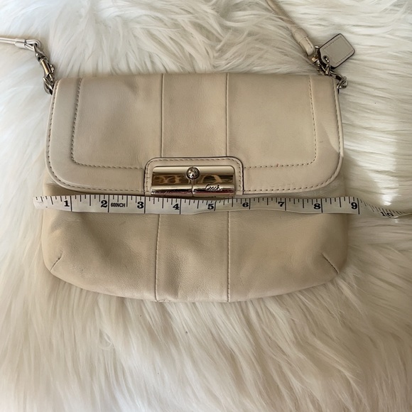 Off White Coach Crossbody with Silver Hardwear - Picture 9 of 10